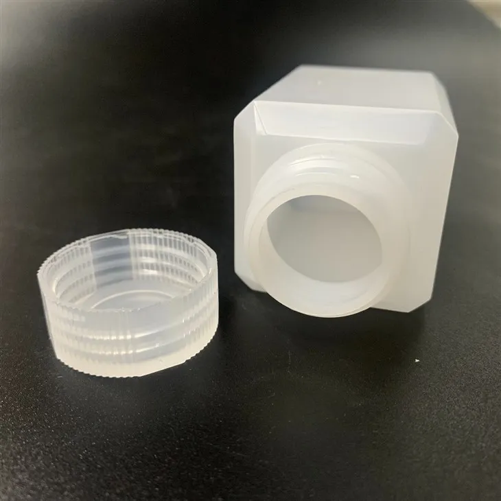 Clear Plastic Square Bottles